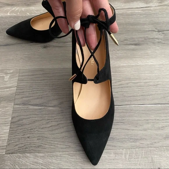 Black suede point toe lace up heels - Picture 5 of 11